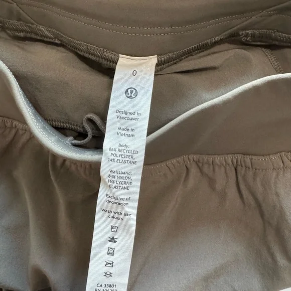 Lululemon pants - Picture 6 of 9